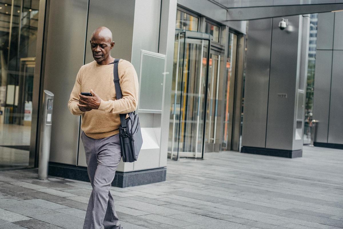The Integration of IoT in Modern Building Designs